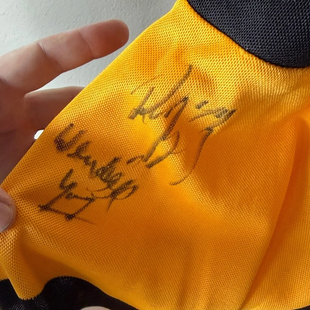 Vintage CCM Pittsburgh Penguins Signed Hockey Jersey Size Medium - Picture 3 of 5